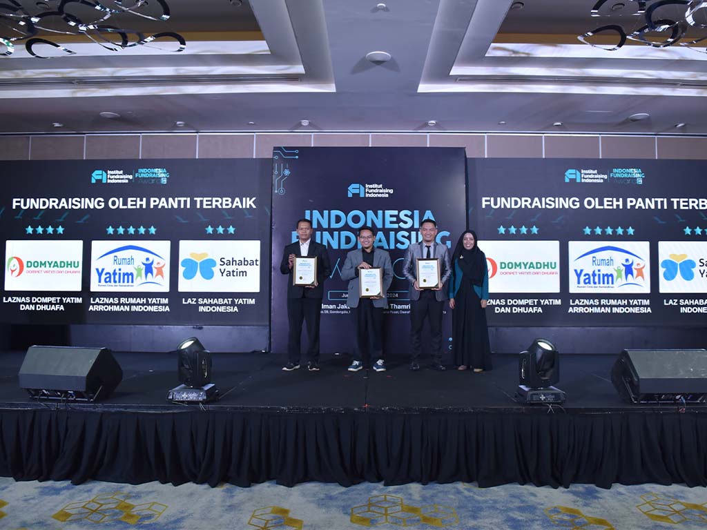 DOMYADHU Raih Dua Penghargaan di Indonesia Fundraising Award (IFA) 2024 
