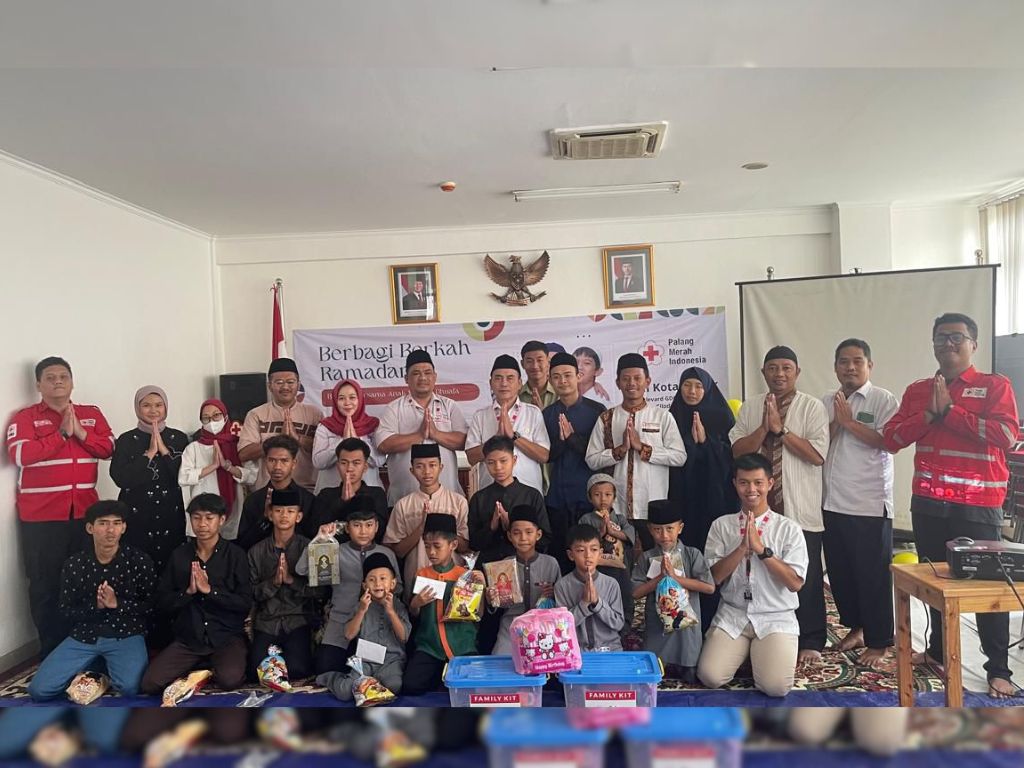 PMI Kota Depok Berbagi Kebaikan Bersama Anak Yatim Dhuafa