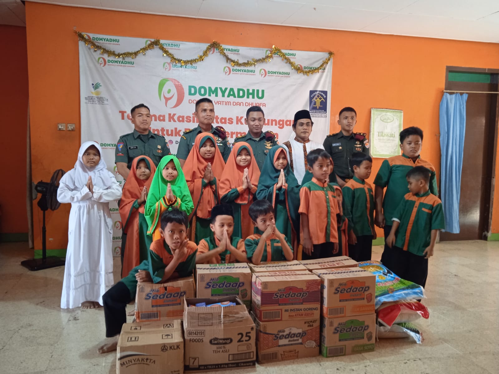Merayakan HUT Penerbad dan Skadron 21/AAY, Berbagi Kasih Lewat Bakti Sosial di Ciputat