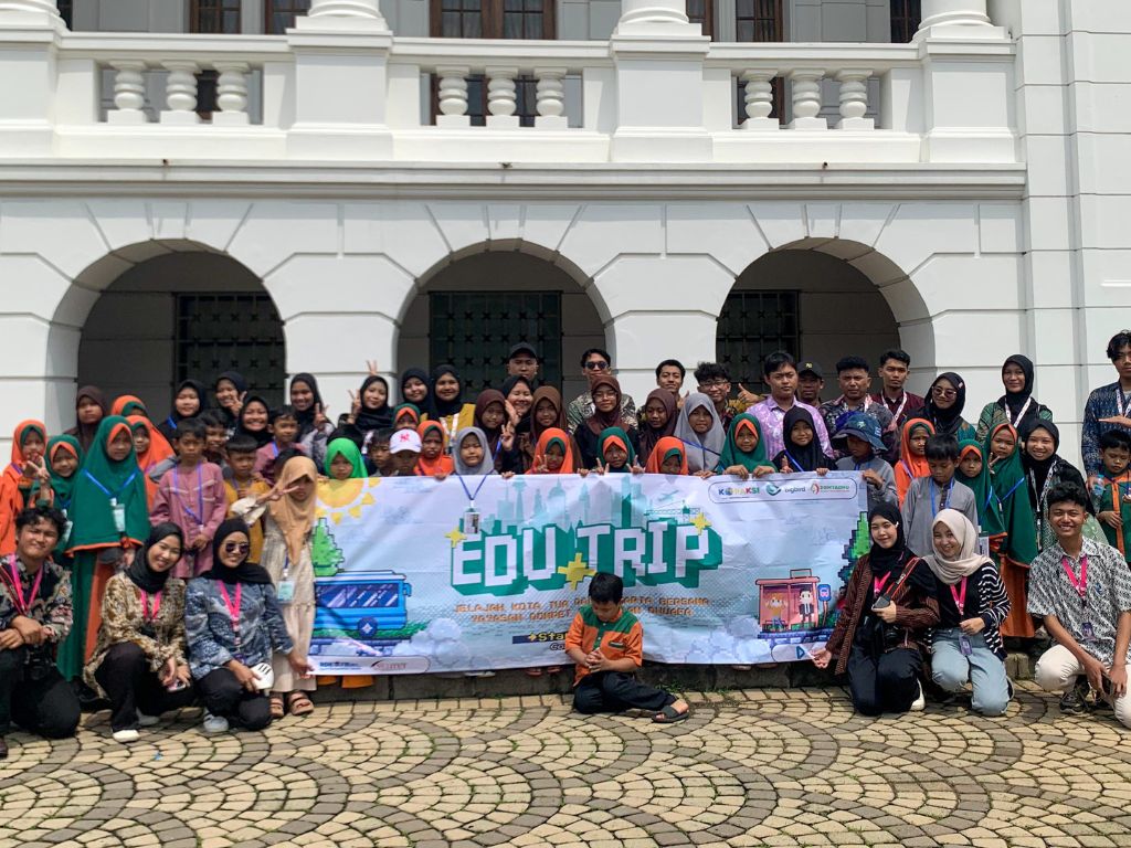 EduTrip Anak Asuh Bersama Koraksi